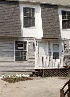 1st image of 928 Banks Rd #1