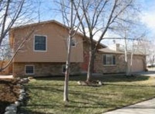 402 Granville Cir, Firestone, CO 80520