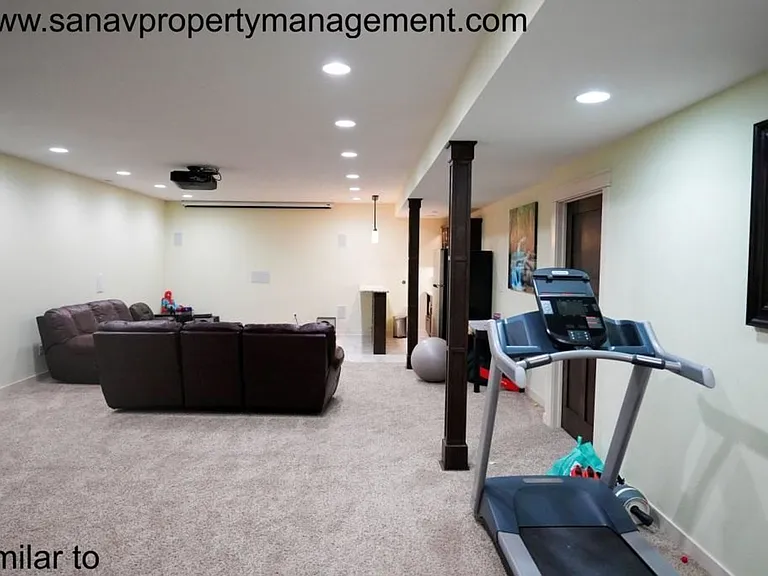 14820 Horton Ave — Photo 18