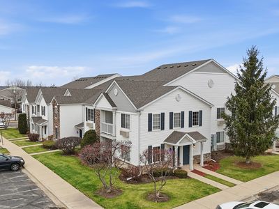 2023 Silverstone Dr #2023, Carpentersville, IL, 60110