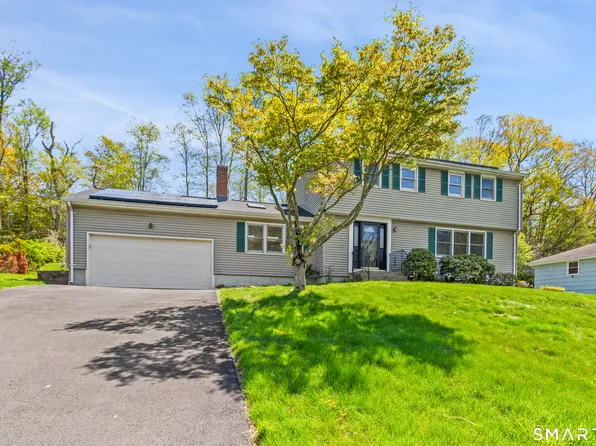 120 Braeside Drive, Hamden, CT 06514