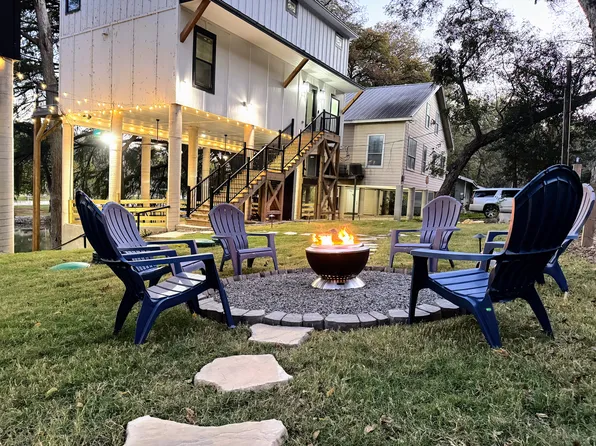 6786 River Rd, New Braunfels, TX 78132