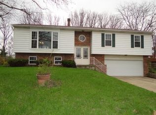 230 Woodsdale Dr, Monroe, OH