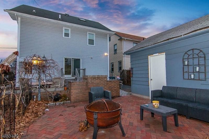 237 Monmouth Rd Elizabeth NJ Zillow