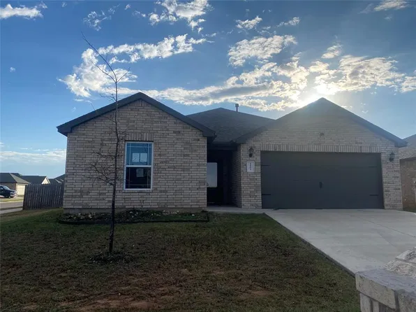 1601 Vermilion Ln, El Reno, OK 73036
