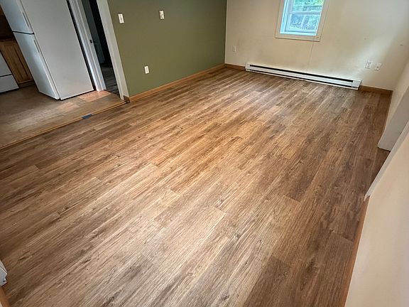 4th image of 136 Hiro Ln