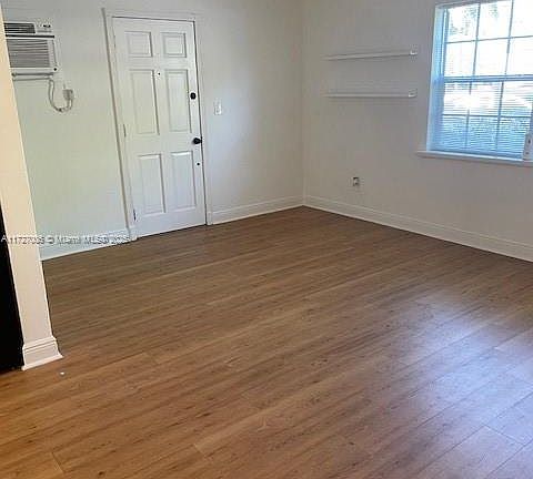 3rd image of 318 Majorca Ave #104