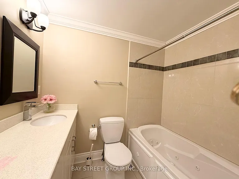 3620 Cherrington Cres — Photo 8