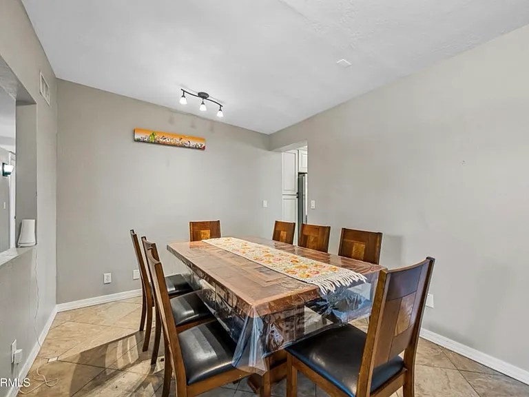 707 E Encanto Dr — Photo 15