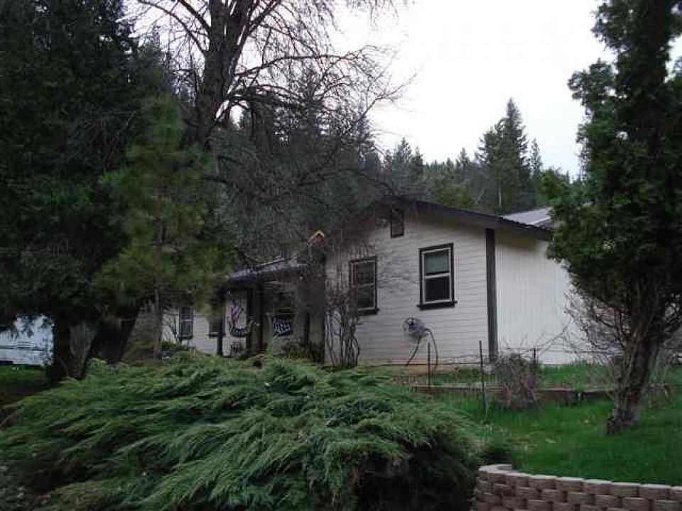 1st image of 225 Claremont Dr