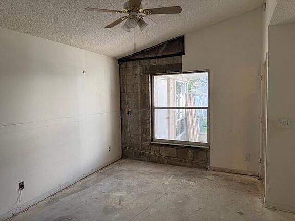 4th image of 7255 Burgess Drive