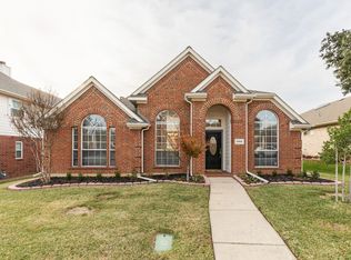 2866 Hilldale Dr, Lewisville, TX 75067