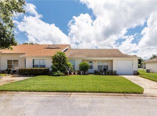 1706 Tudor Ln, Tavares, FL 32778