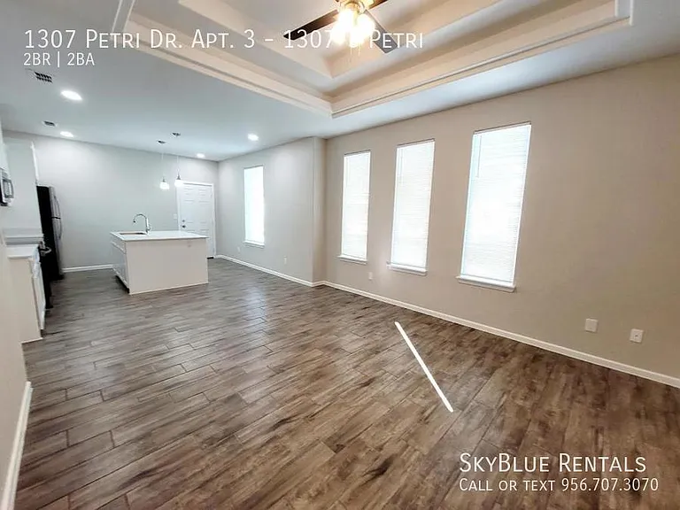 1307 Petri Dr #3 — Photo 3