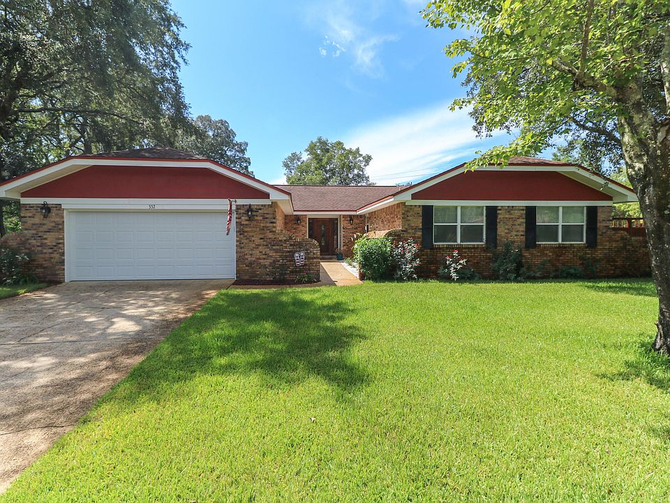 1st image of 332 Shannon Ct NW