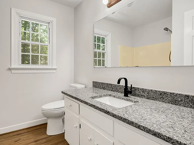 5700 Standing Oak Rd — Photo 21