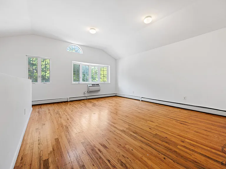 968 Myrtle Ave #3D — Photo 3