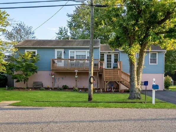 194 Brennan Concourse, Bayville, NJ 08721