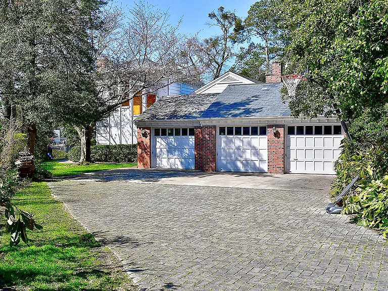 6037 River Road Point — Photo 46