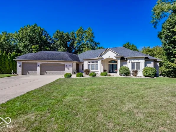 6041 Yellow Birch Ct, Avon, IN 46123