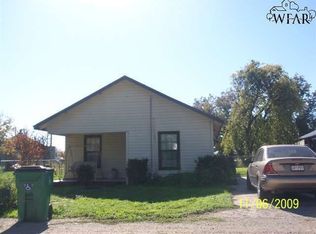 303 W Ruby Ave, Iowa Park, TX 76367