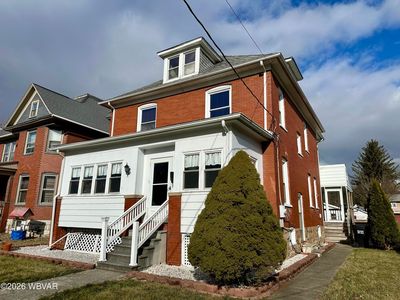 332 Washington Ave, Jersey Shore, PA, 17740