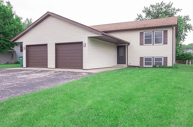 1st image of 651 Ziegler Dr #651