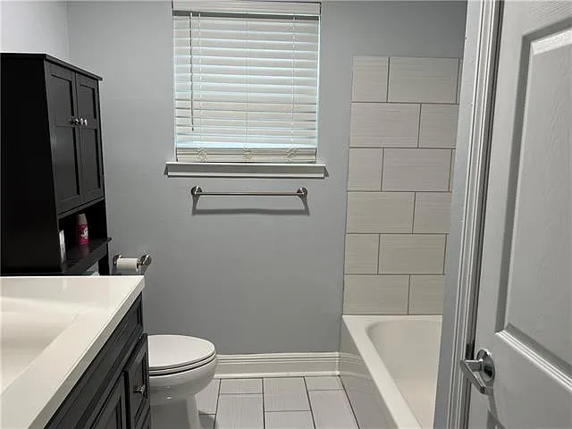 1816 Lowerline St — Photo 5