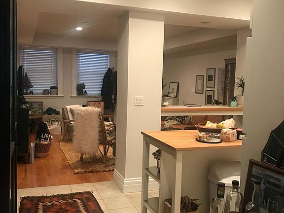 kitchen/living room