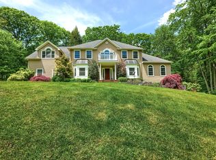 5 Old Hickory Ln, Sherman, CT 06784