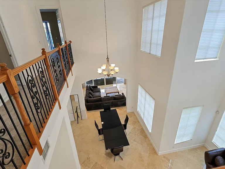 10640 NW 83rd Ct — Photo 13