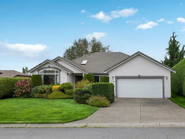 495 Troon Close, Qualicum Beach, BC V9K 1C9