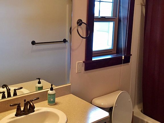 5th image of 4421 Bembrick St #B
