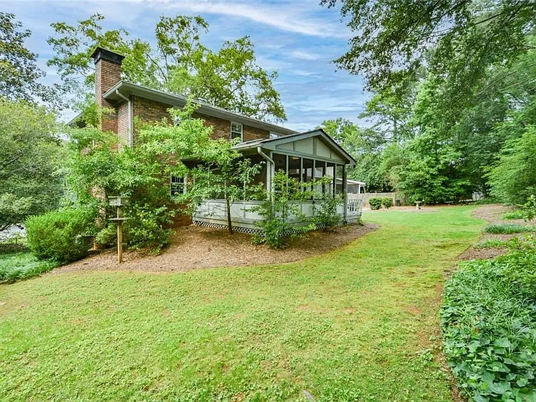 435 Stonebridge Dr — Photo 43