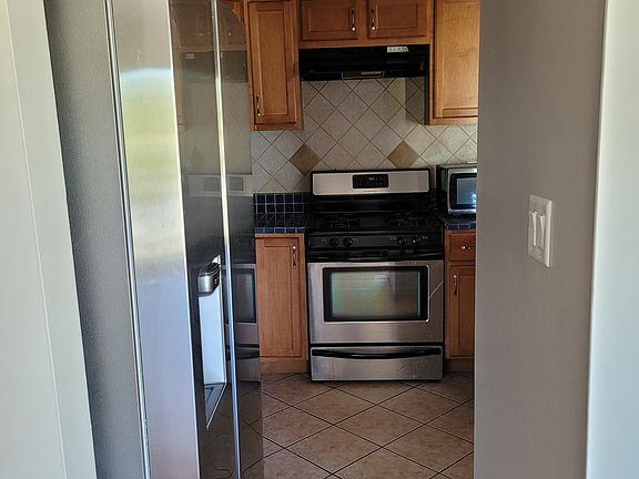 3rd image of 10707 S Keating Ave
