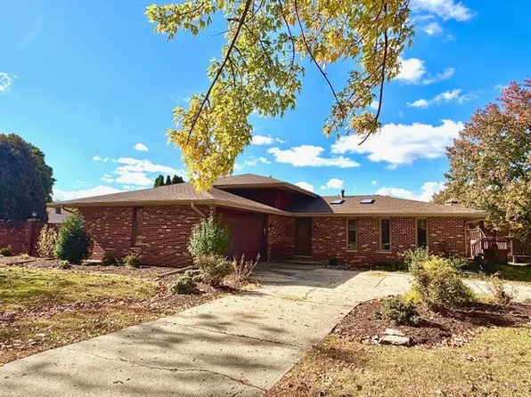 619 Fairlane Dr, Joliet, IL 60435