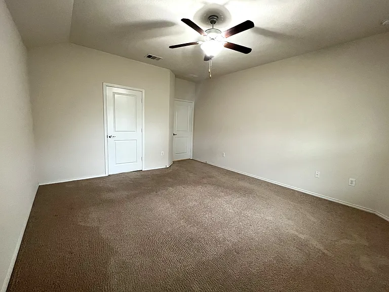 5808 Eden Dr — Photo 8