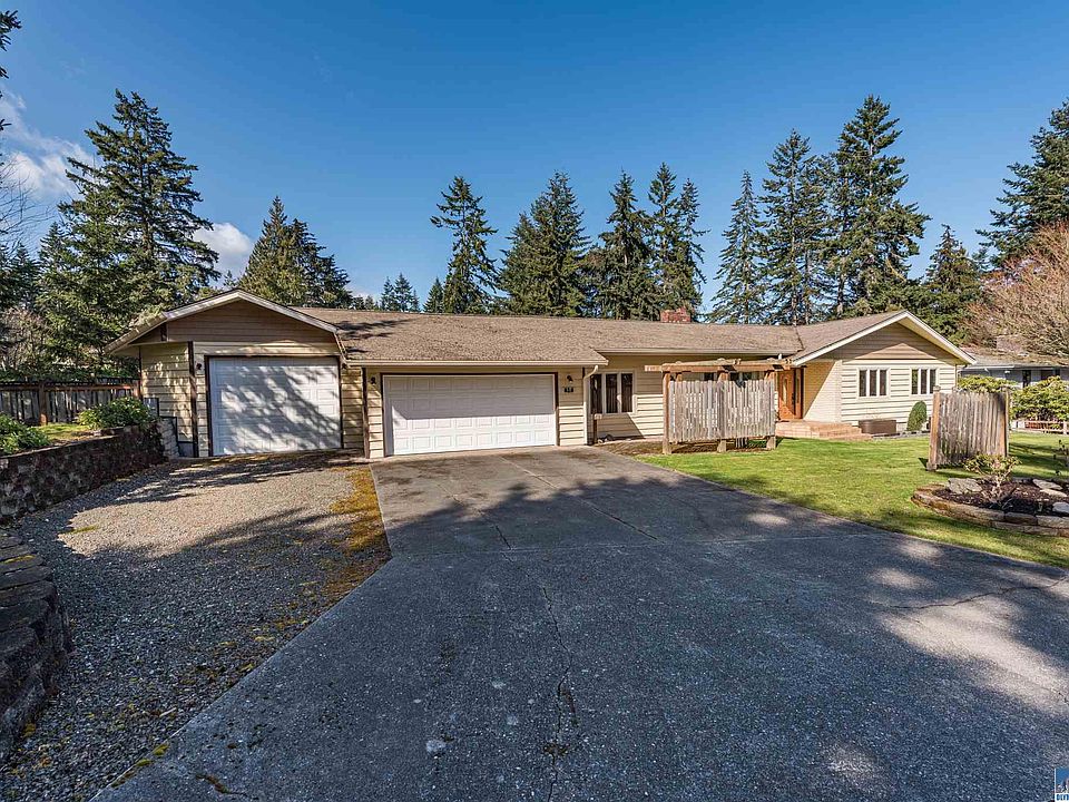 1st image of 818 S Seamount Dr