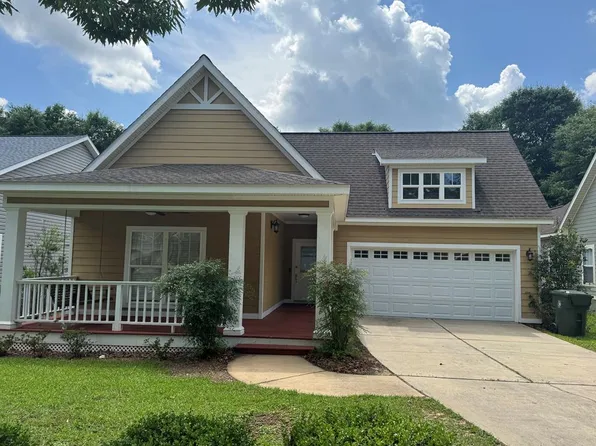 208 Morning Glory Ln, Dothan, AL 36305