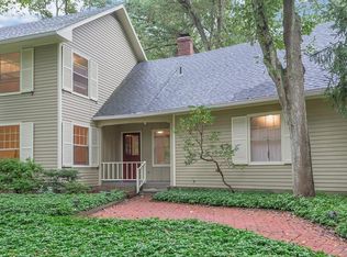 28 West Ln #A, Pound Ridge, NY 10576