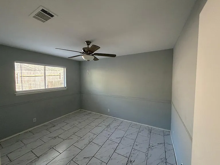 9405 Newberry Dr #A — Photo 10