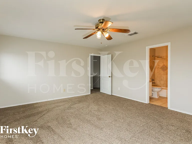 4623 Everstone Crk — Photo 13
