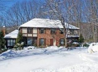 12 Pruner Farm Rd, Lebanon, NJ 08833