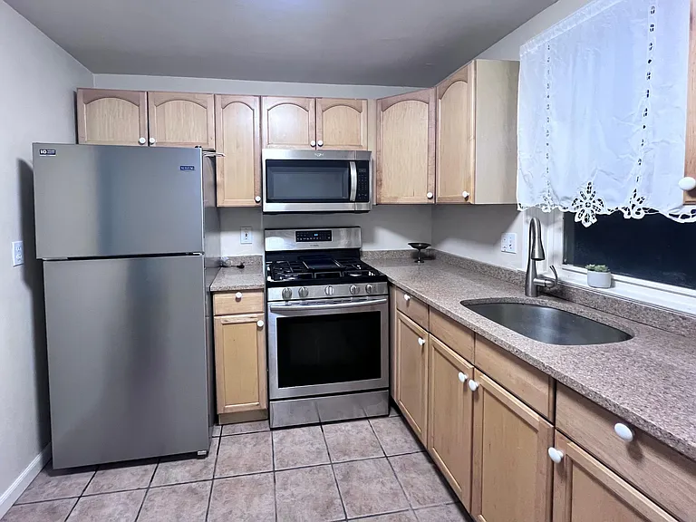 3405 Brunswick Ave — Photo 12