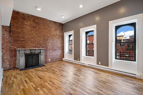 1st image of 64 W 83rd St APT 4