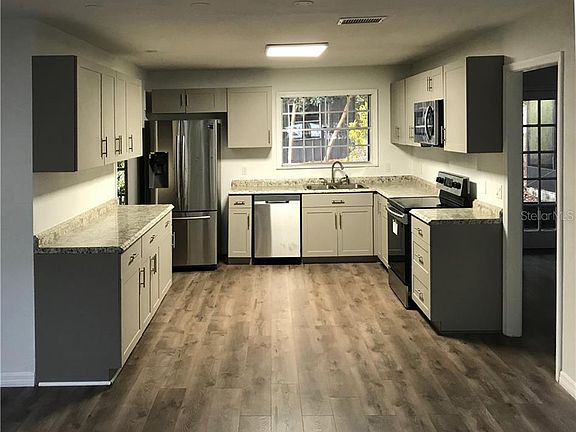 2nd image of 7029 Carlene Dr