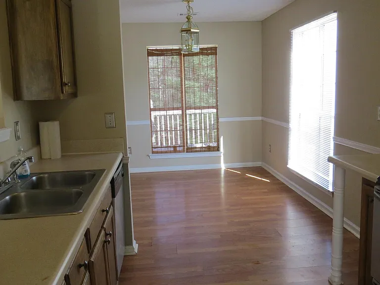 213 Sport Way — Photo 6