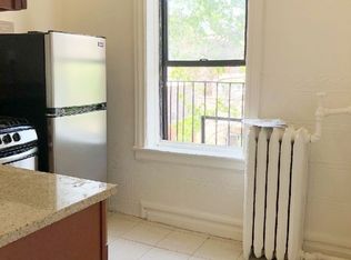 3322 29th St APT D2, Astoria, NY 11106
