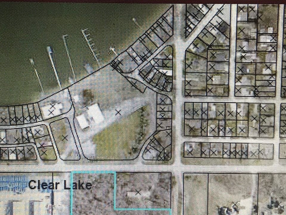 1st image of 052247601400 S Shore Dr