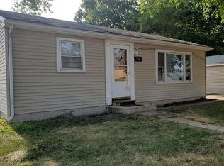 719 Cedar St, Savanna, IL 61074